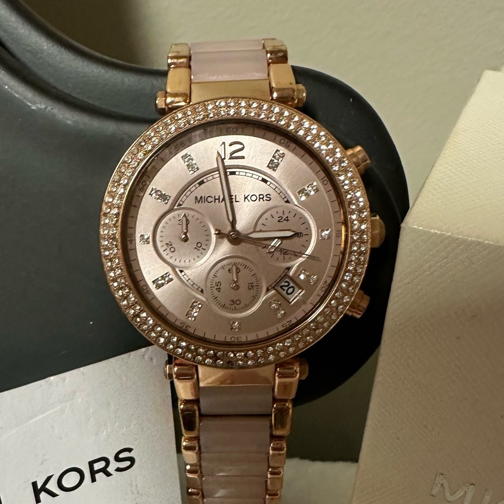 Michael Kors Rose Gold MK-5896 Stainless Steel Watch